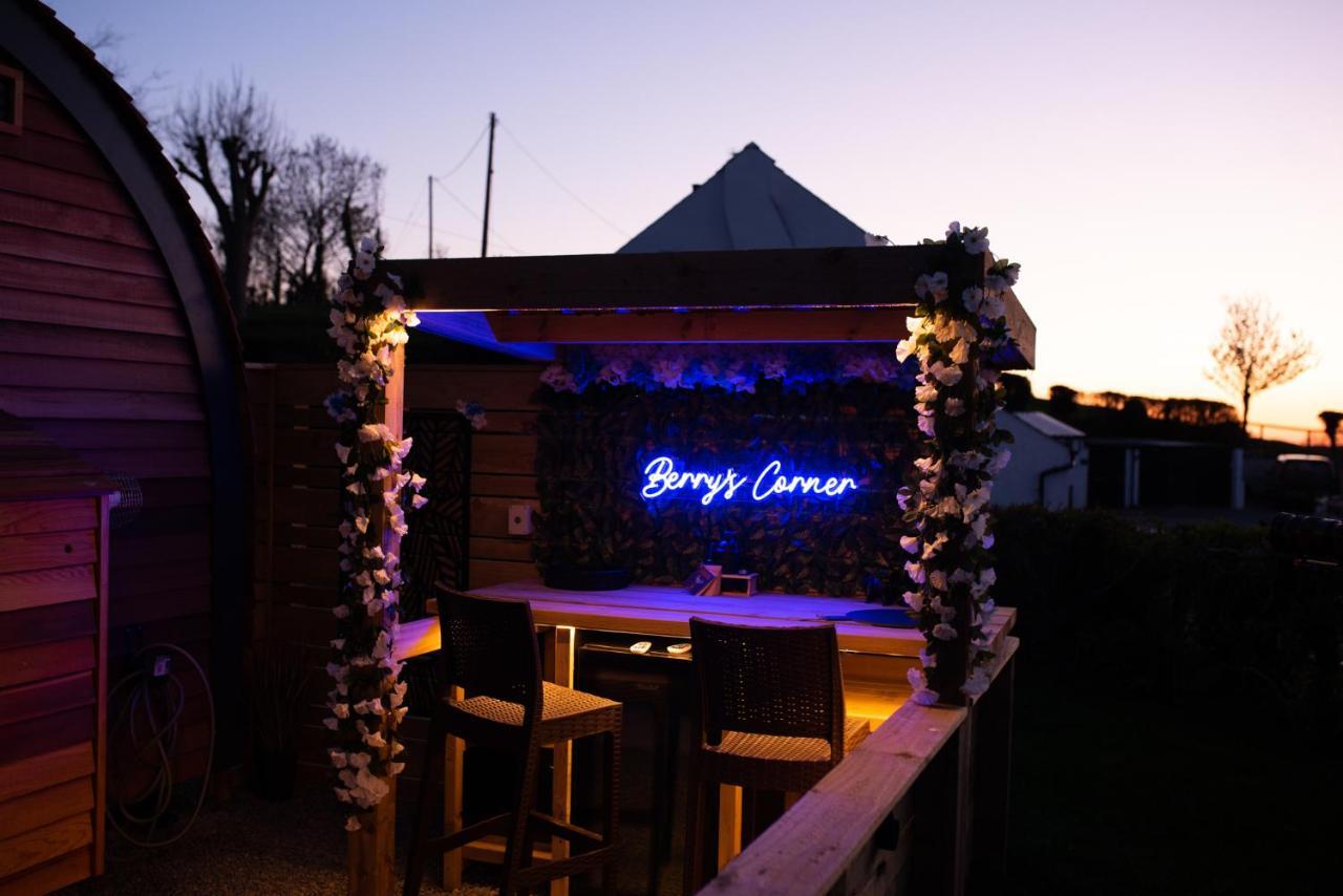 Tan Y Bryn Glamping Hotel Conwy Kültér fotó